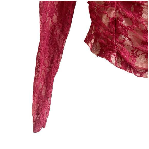 Madden Girl Juniors Bustier Lace Top Size Medium Burgundy Nude Combo Cropped - Picture 4 of 9